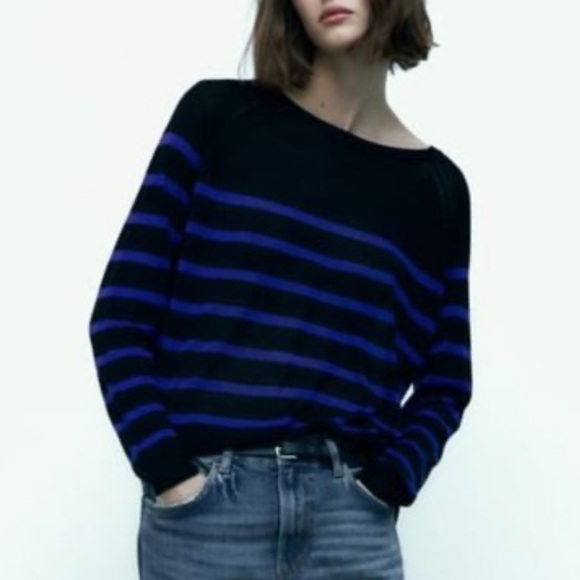 Zara Sweaters - Zara Basic Knit Sweater Medium